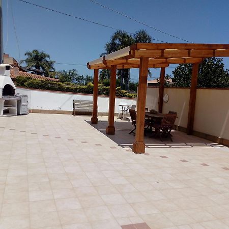 Isola Del Sole Apartment Сиракуза Екстериор снимка