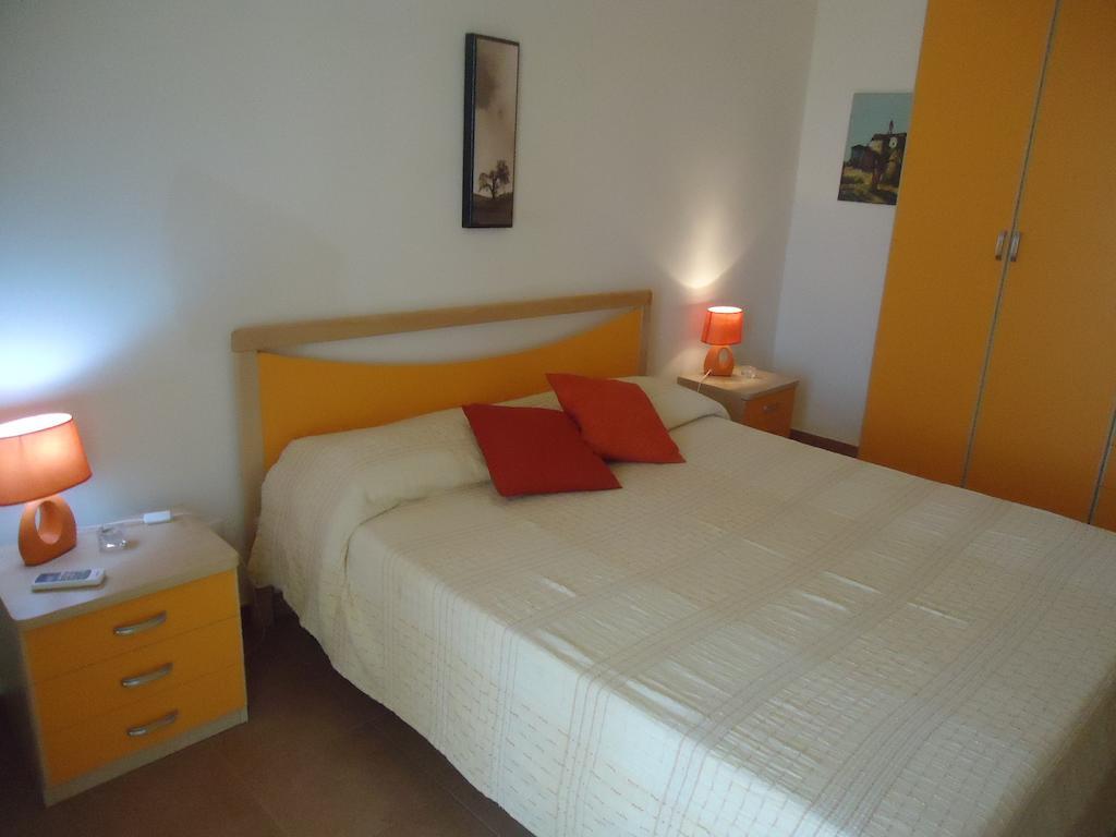 Isola Del Sole Apartment Сиракуза Стая снимка