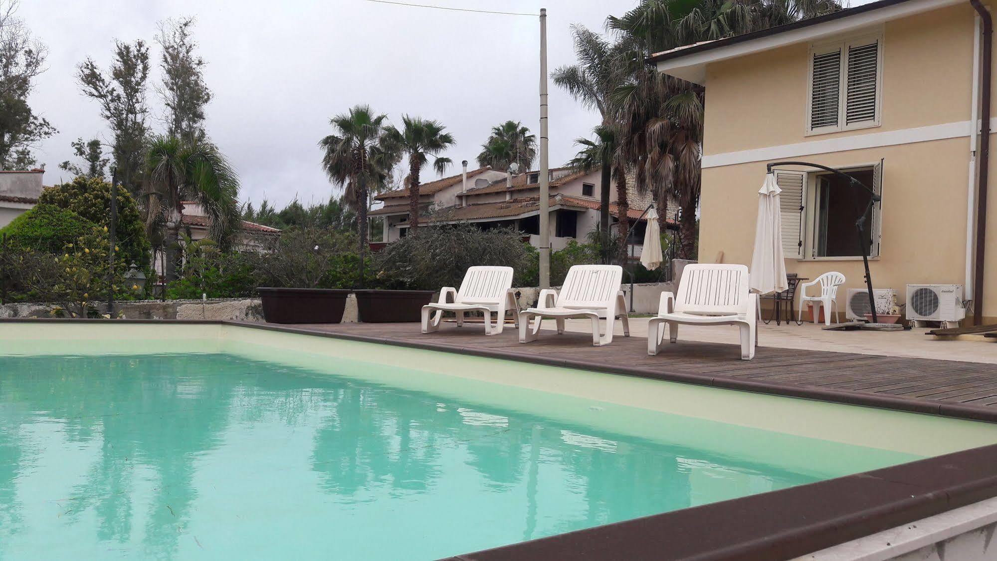 Isola Del Sole Apartment Сиракуза Екстериор снимка