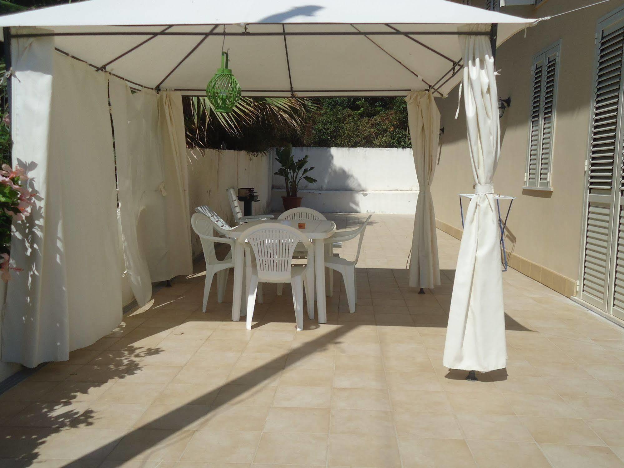 Isola Del Sole Apartment Сиракуза Екстериор снимка